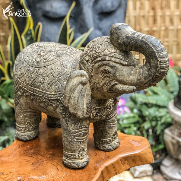 elephant-decorative-sacred-animal-india-hindu-culture