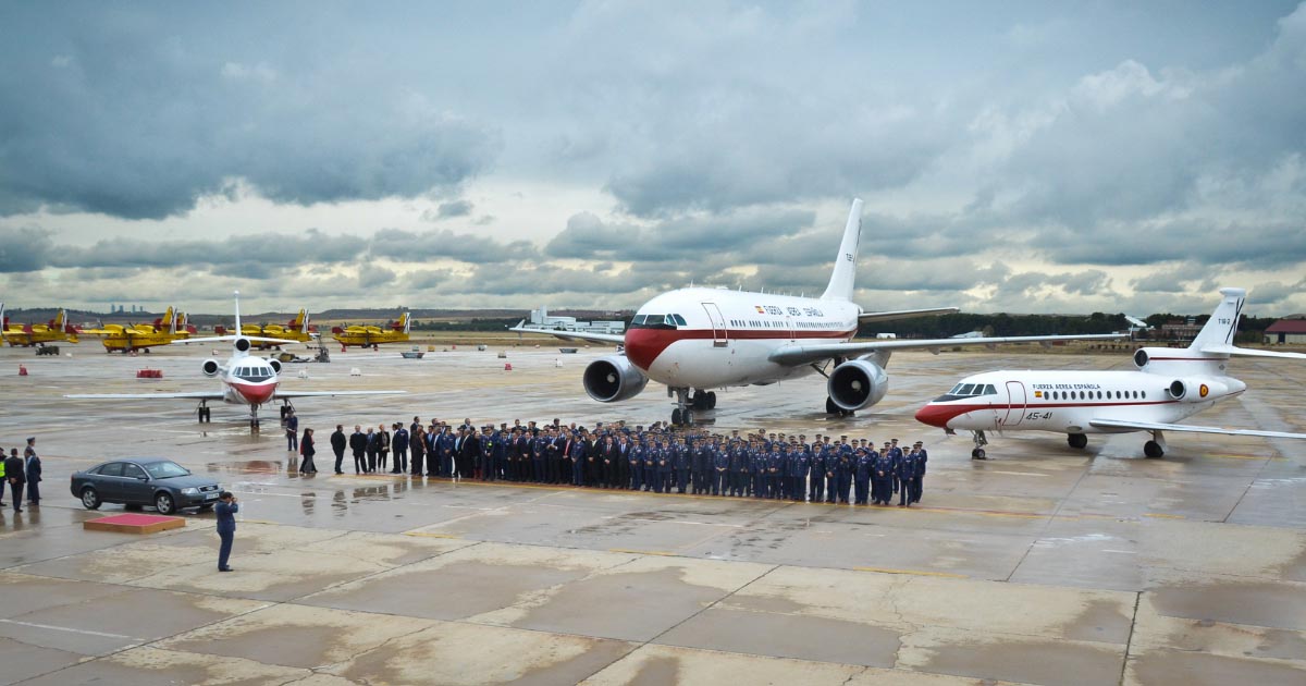 Grupo de Fuerzas Aéreas suelen estar vinculado con el transporte de personajes públicos, reales y políticos