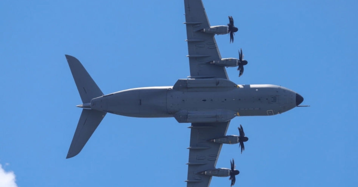 Airbus a400m características las alas del avión son ante todo duraderas y flexibles por las fibras de carbono