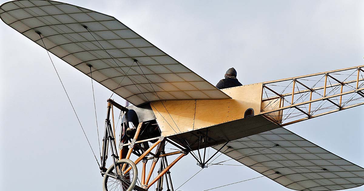 Modelo de los primeros aeroplanos diseñados en el siglo XX