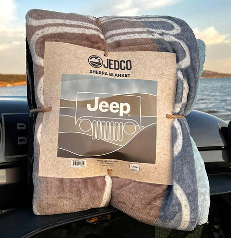 jedco-Blog-Jeep-Lovers-Present-mountain-grille-blanket