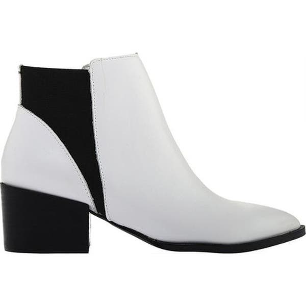 chinese laundry finn bootie white