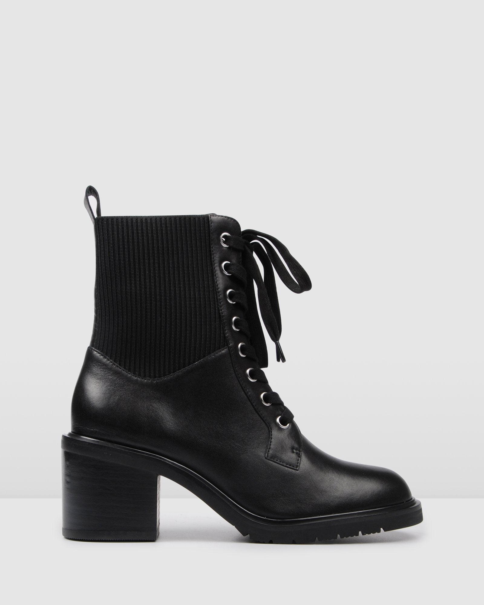 ANNIKA MID ANKLE BOOTS BLACK LEATHER