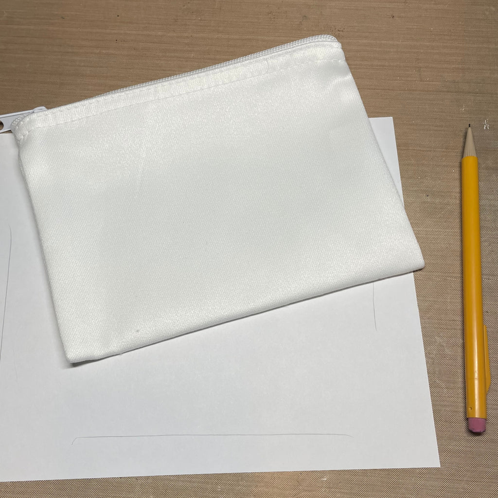 canvas zip case template on plain paper 