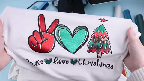 Cricut craft ideas: Christmas T-shirt