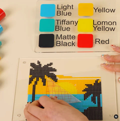 things to make with Cricut: Pixel Art Square