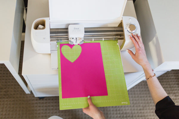 How to use JPEGs to Make a T-Shirt in Cricut Design Space ♥ Fleece Fun
