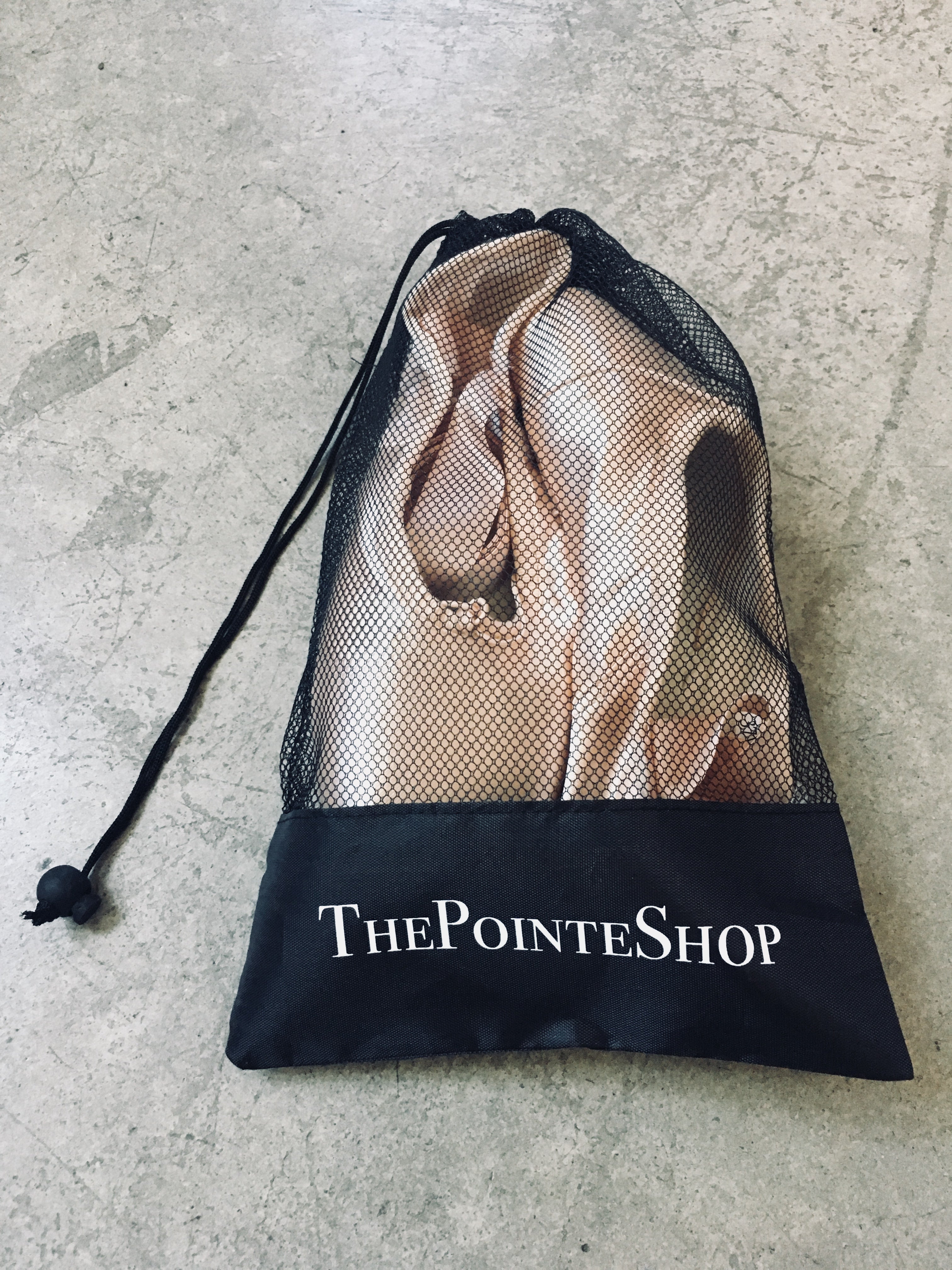 ThePointeShop Mesh Bag