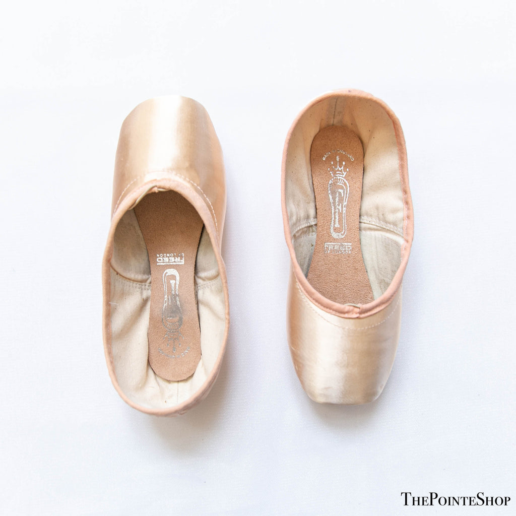 freed classic pro pointe shoes