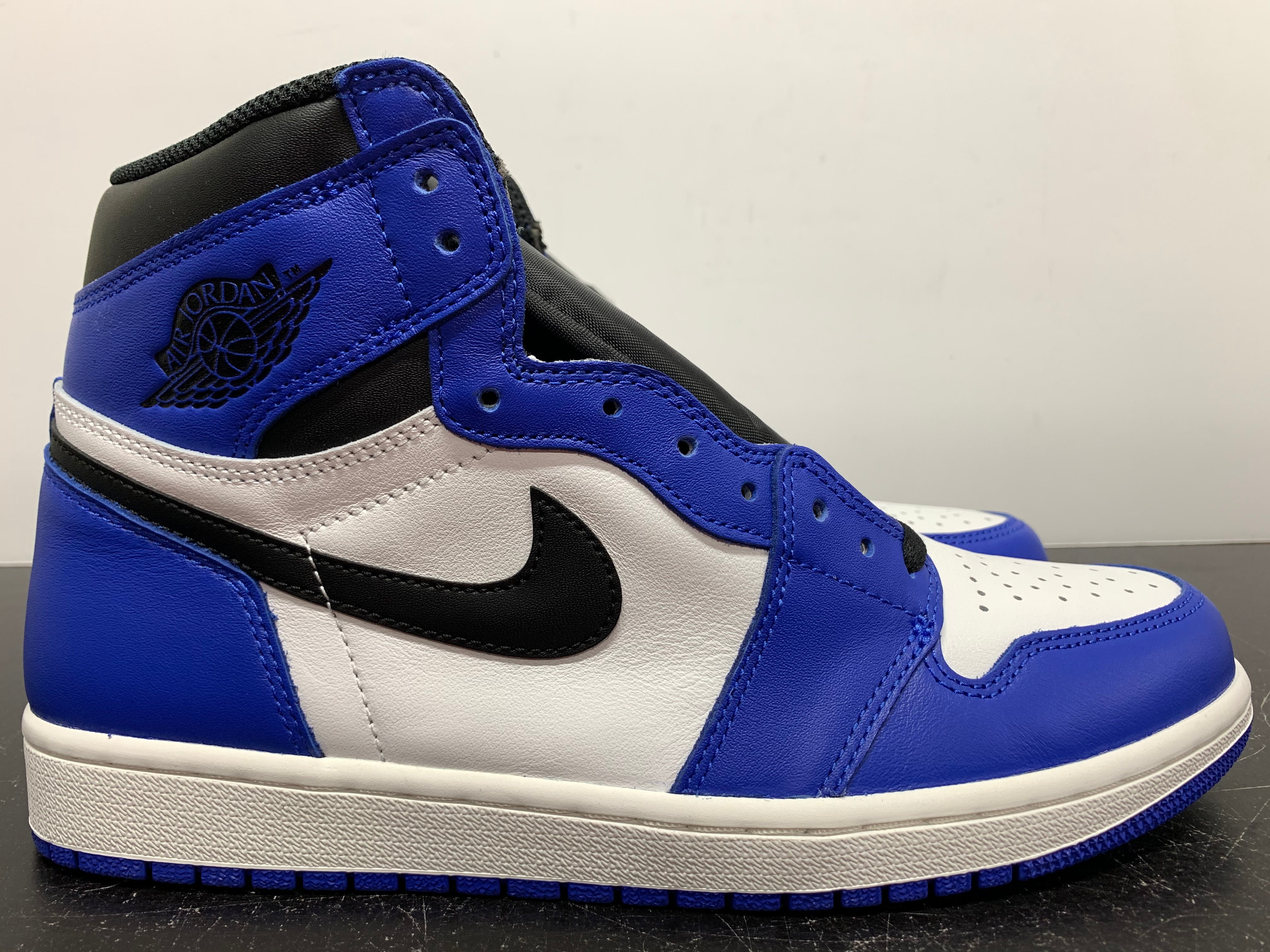 game royals jordan 1