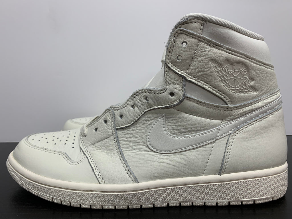 Nike Air Jordan 1 Sail/University Red – ChillyKicks