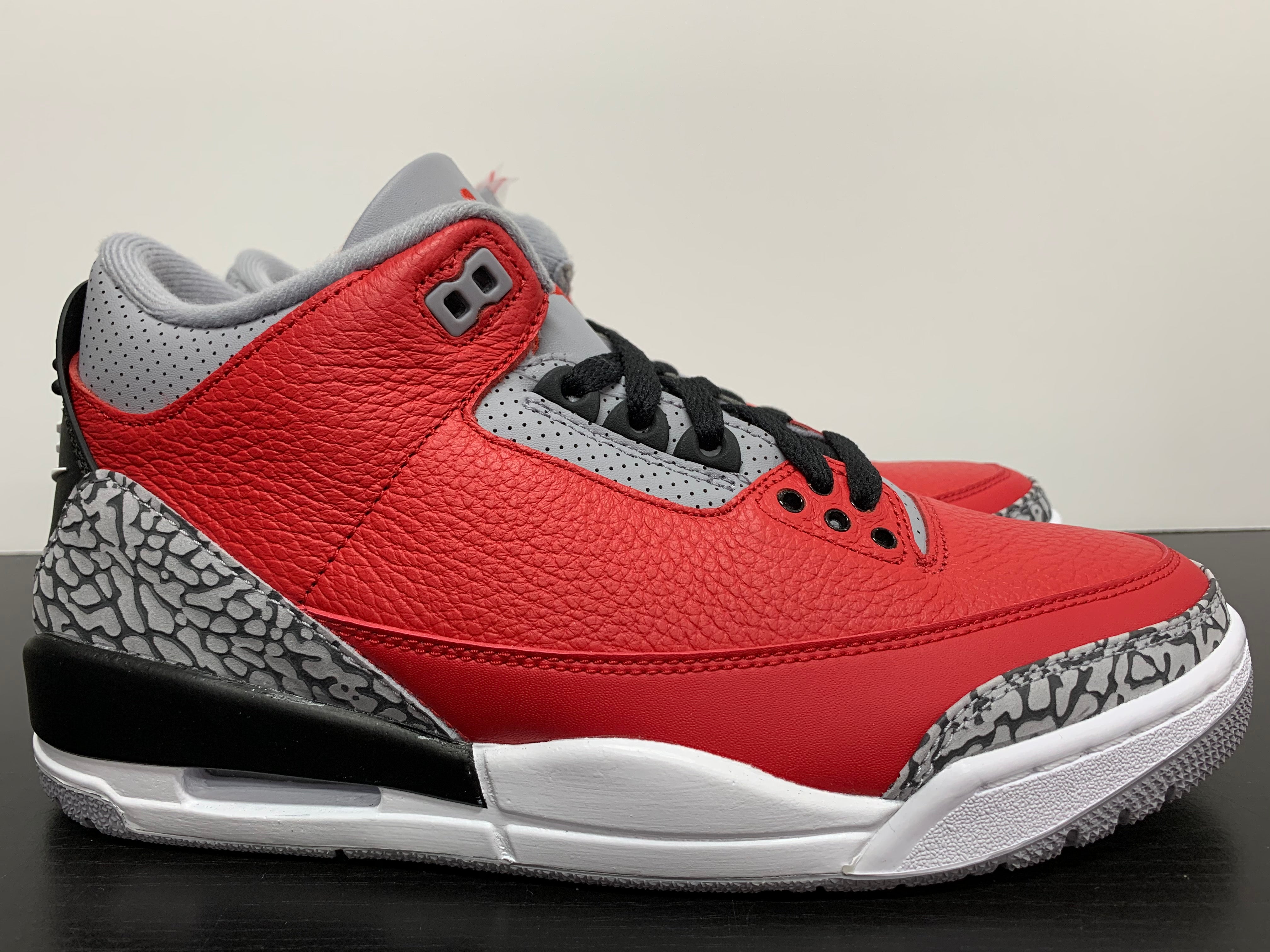 Nike Air Jordan 3 Varsity Red (Nike Chi) – ChillyKicks