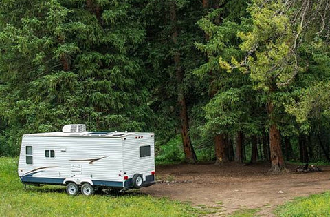 Road Trip on a Budget: 5 Money-Saving Tips for RV Travel