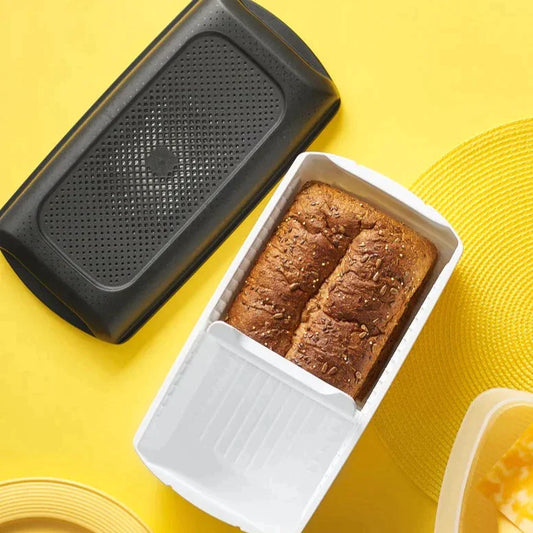 Tupperware Mosaic Bread Saver