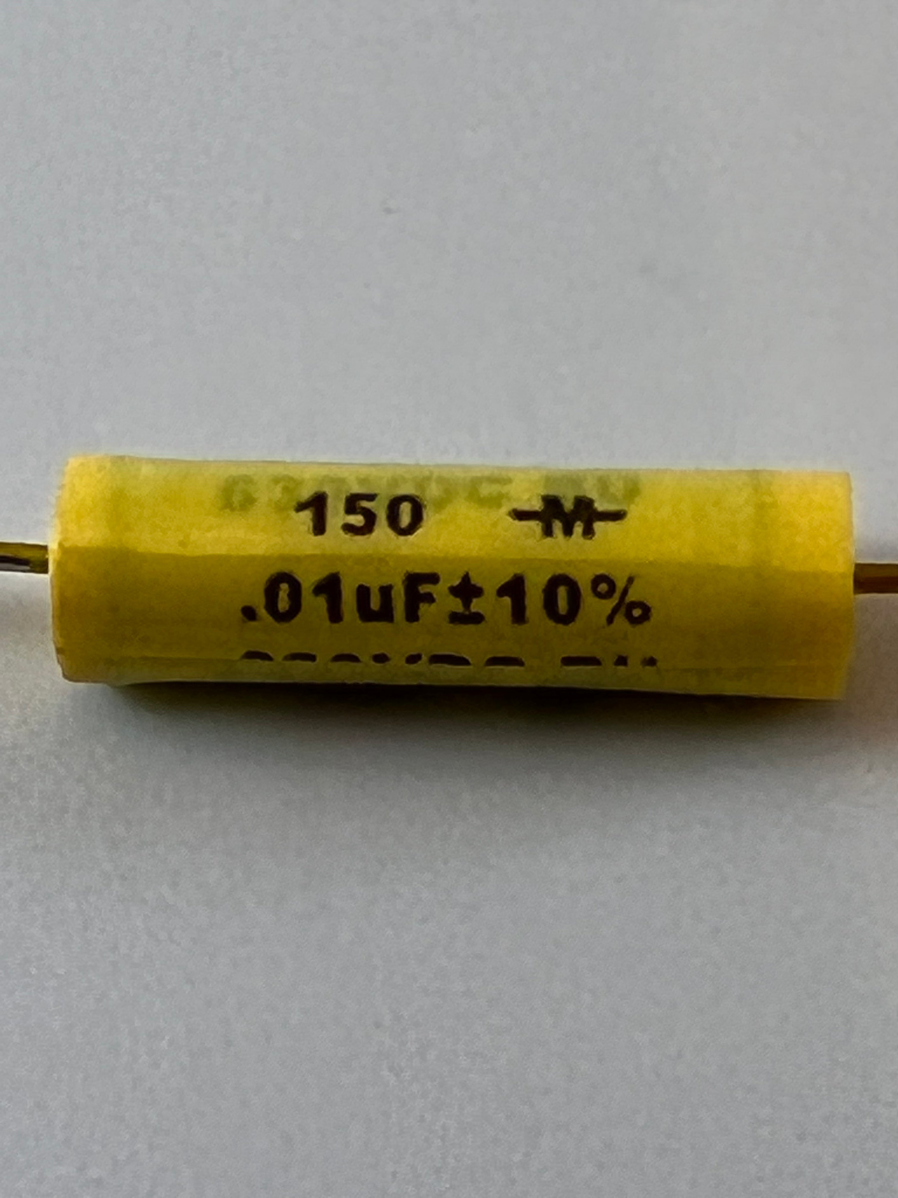 Mallory 150s - Capacitor - .01uf @ 630 VDC - Axial Lead