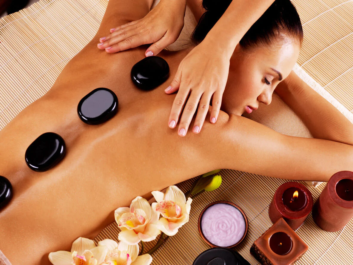 31 gift ideas for more well-being and a healthy back: Hot Stone Massage.
