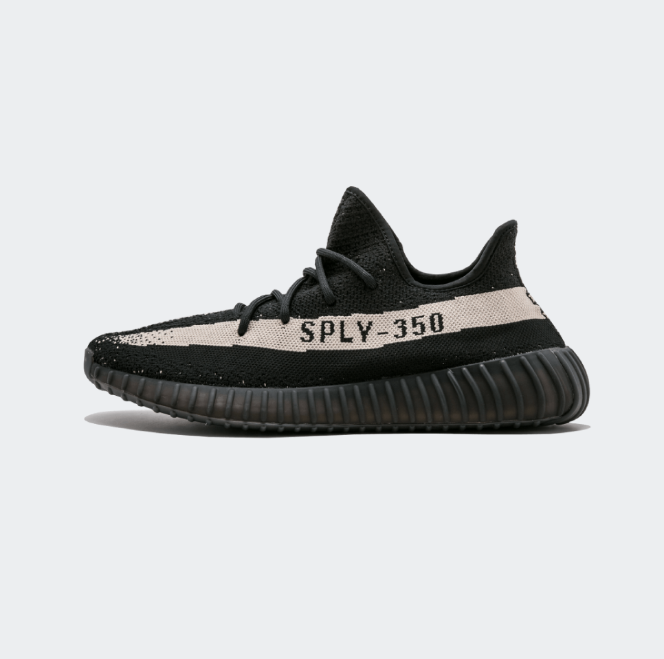 yeezy 350 v2 preto