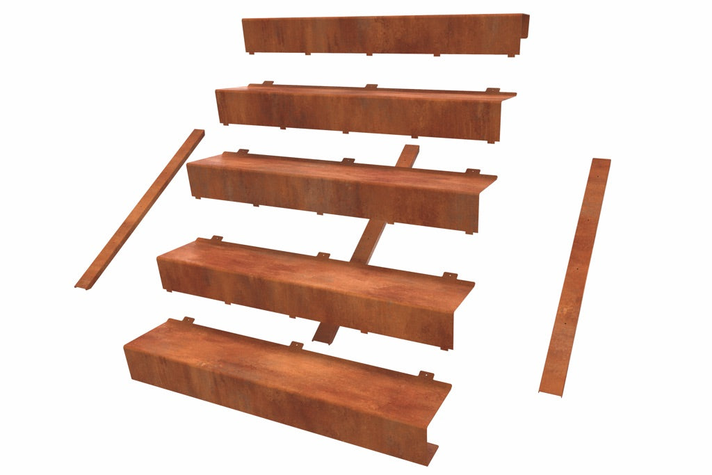 Einzelteile einer Cortenstahl Treppe