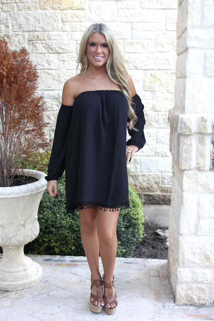 Black Off-Shoulder Dress – Lauren and Layne Boutique
