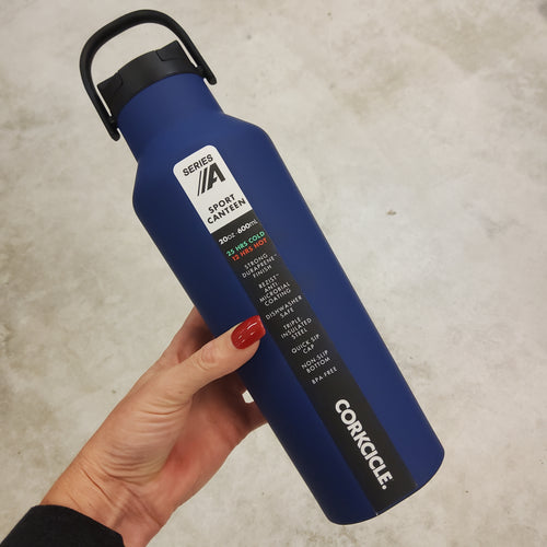 Corkcicle 20 oz Sport Canteen, Stainless Steel, Triple Insulated,  Spill-Proof, Water Bottle, Periwinkle, Quick Sip Lid