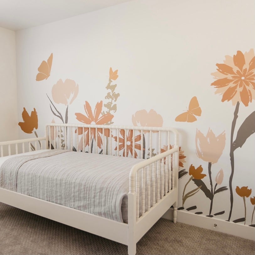 Image of Amelia Wallpaper by Hufton Studio