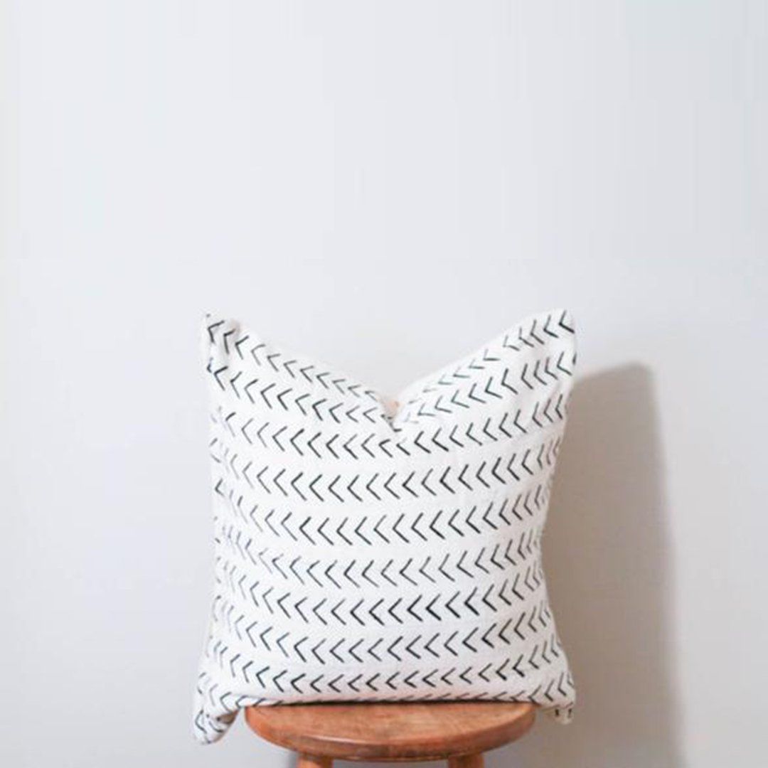 Mud Cloth Pillow Cover - Arrows