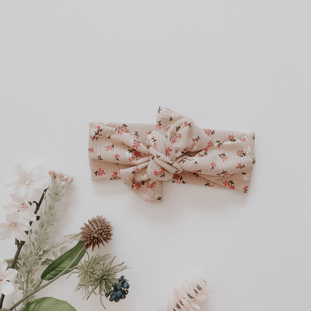 Almond Floral Ribbed Headwrap