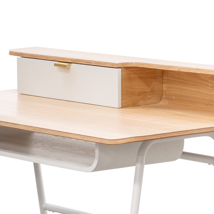 white wood table desk