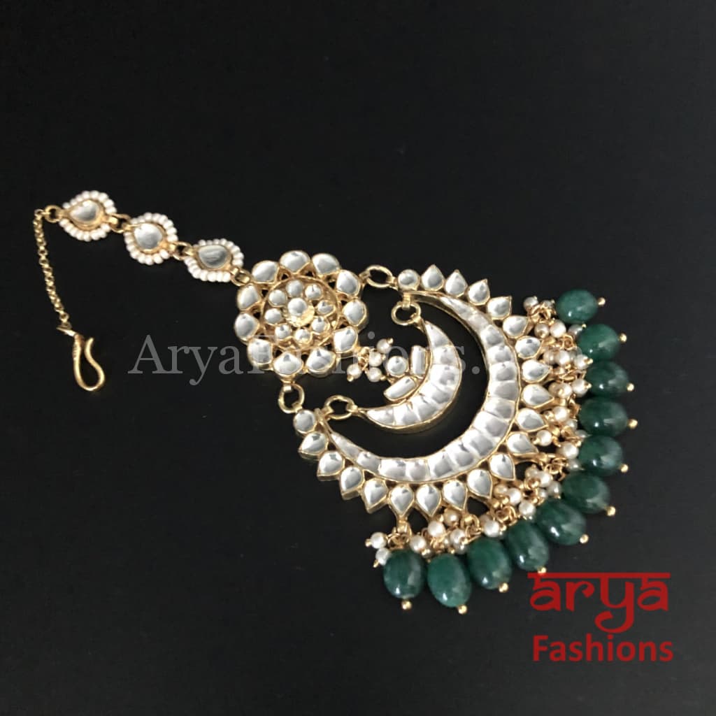 Bridal Kundan Mang Tika with Emerald and Pearl Beads