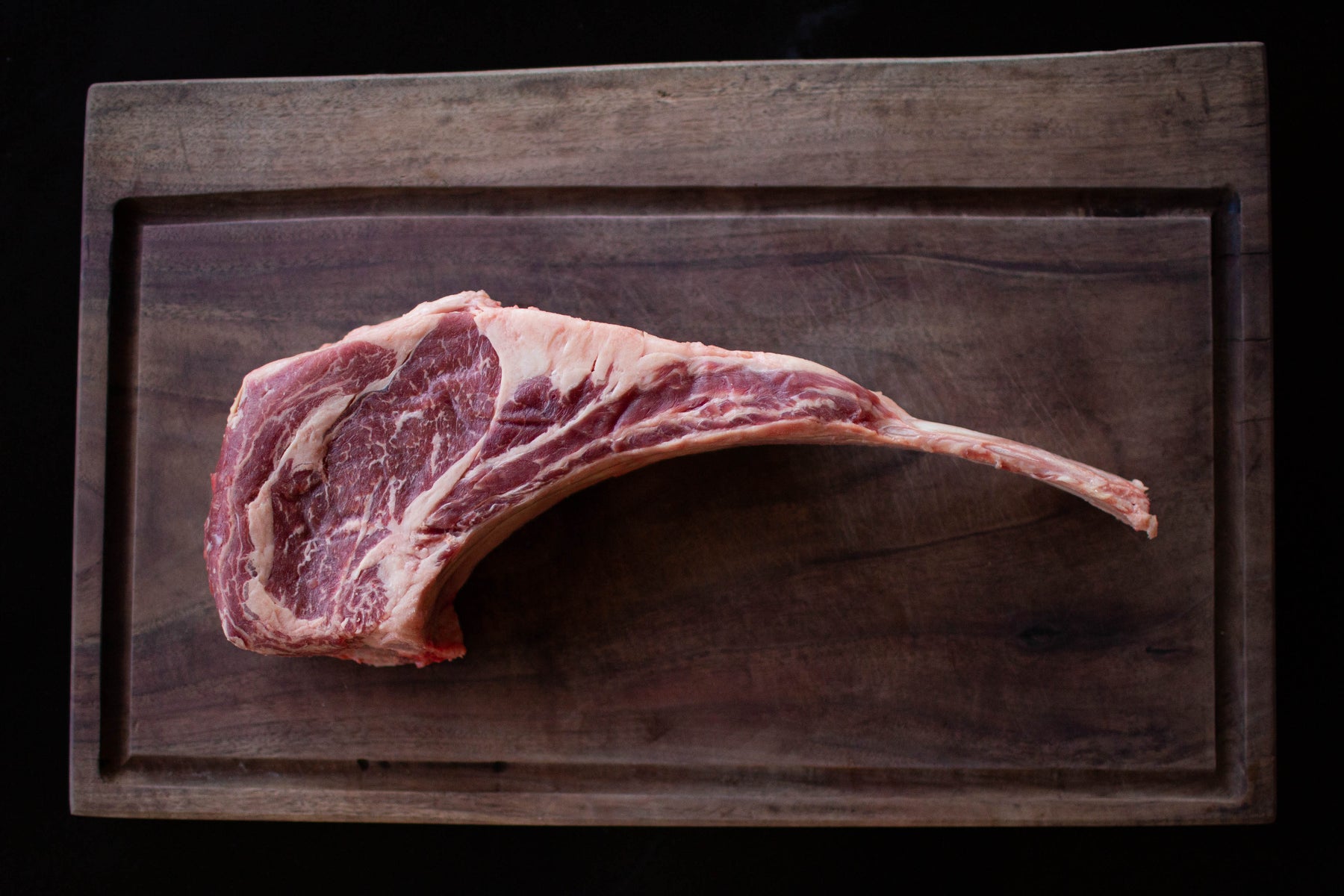 tomahawk steak size