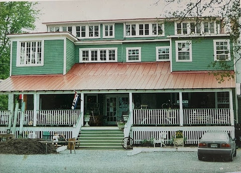 Lucketts Store Restored 1996