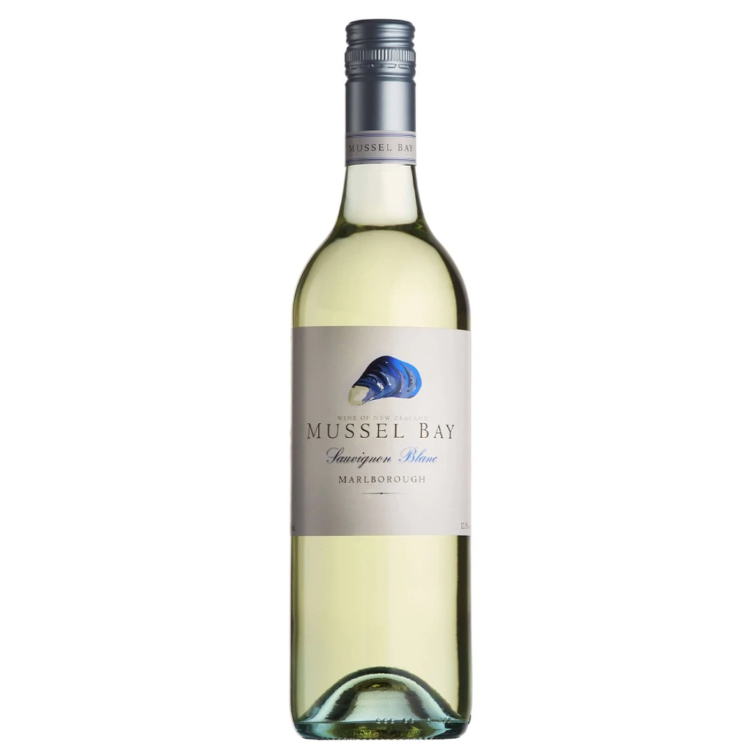 Arco Bay Sauvignon Blanc. Grotto Bay Sauvignon Blanc. Makutu Bay Sauvignon Blanc. Фицрой Бэй Совиньон Блан.