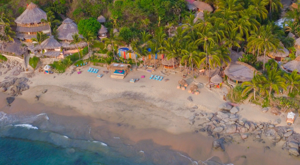 Bachelor in Paradise 舞台 Playa Escondida Sayulita