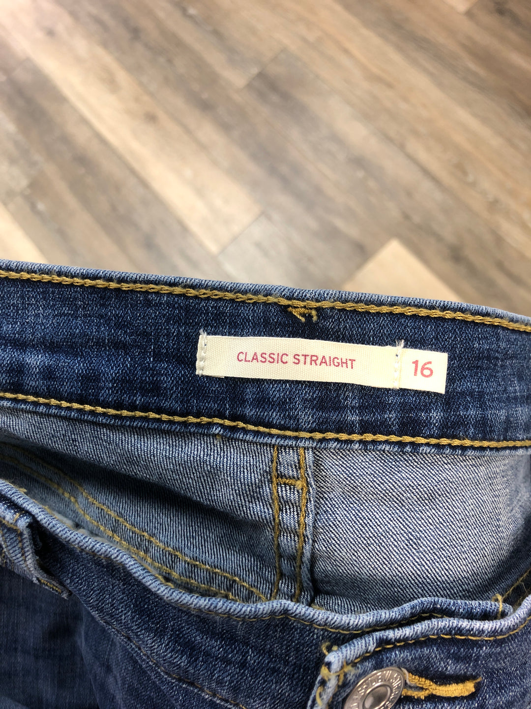 size 16 in levis