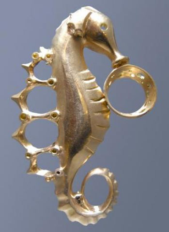 Seahorse Pin - Week 3 - Mark Schneider Design