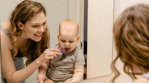 comment laver les dents de bébé
