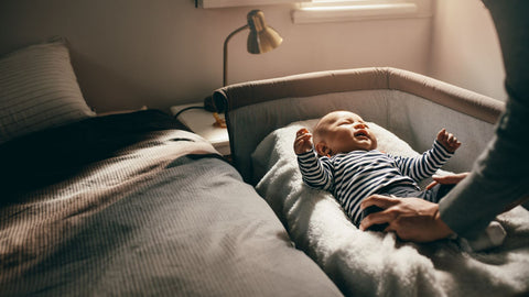 quand faire dormir bébé seul dans sa chambre