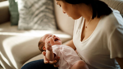 que faire pour calmer les coliques d'un bébé 