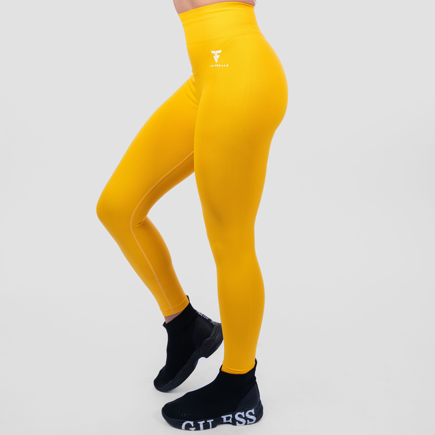 One0one - The hottest leggings you'll ever own 🤩 iSPARKLE YELLOW