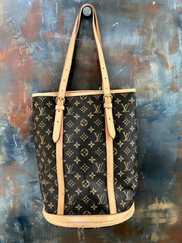 Restoration of Sticky Louis Vuitton Monogram Bucket Bag 27 - Yourgreatfinds