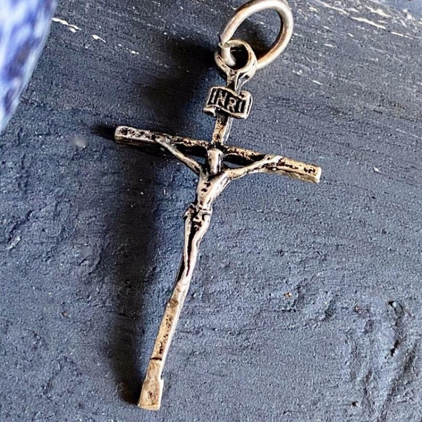 Sterling Silver Crucifix Pendant - Yourgreatfinds