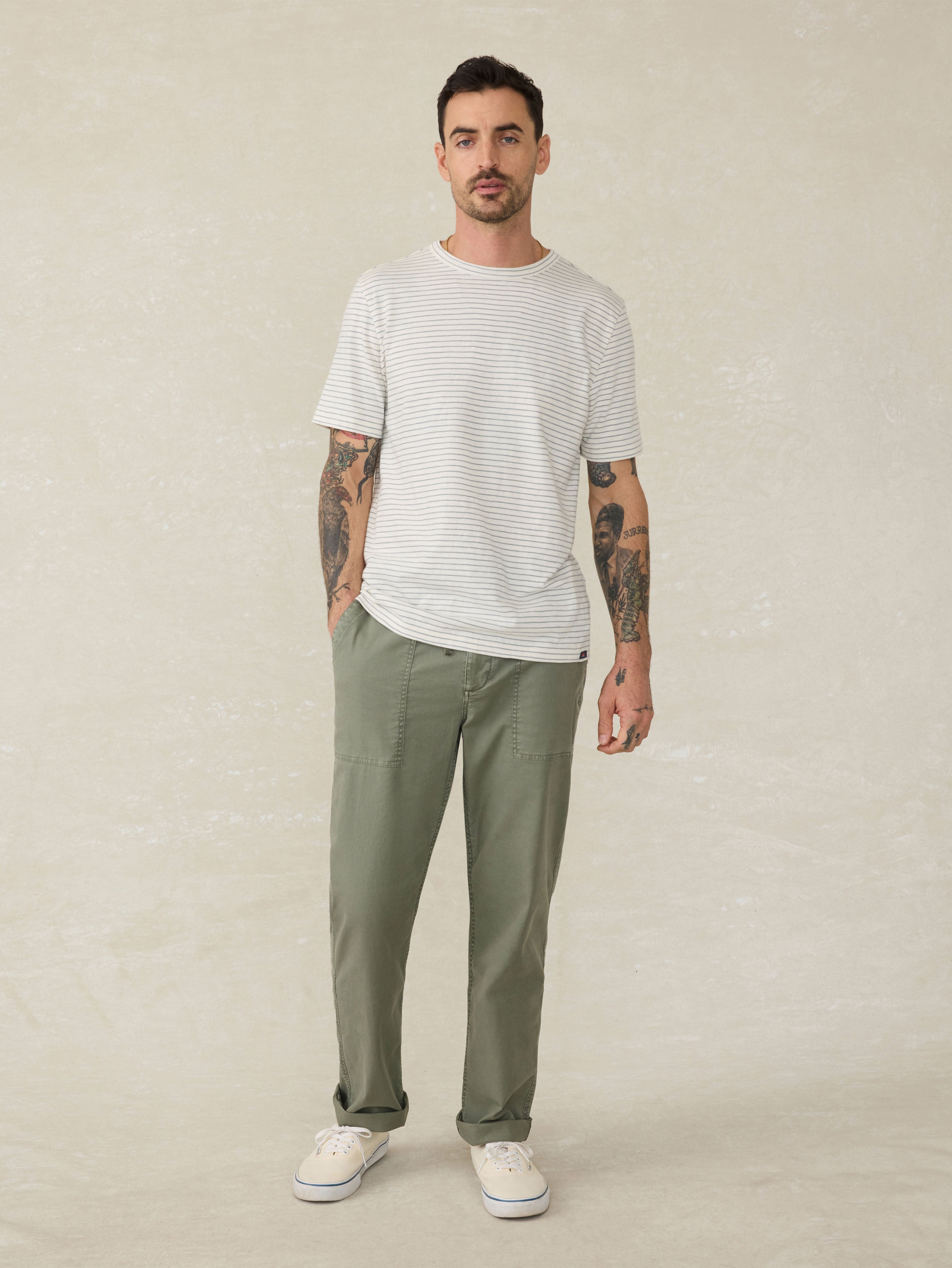 Faherty Sunwashed T-shirt In Cream Flint Stripe