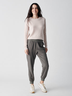 Women's Linen Blend Jogger – Stock Mfg. Co.