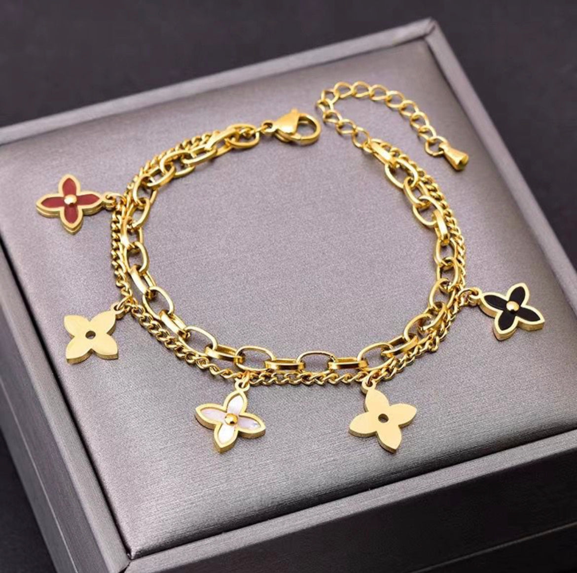 Shell Gem Stainless Steel Four Leaf Clover Bracelet - 18k Gold Plated