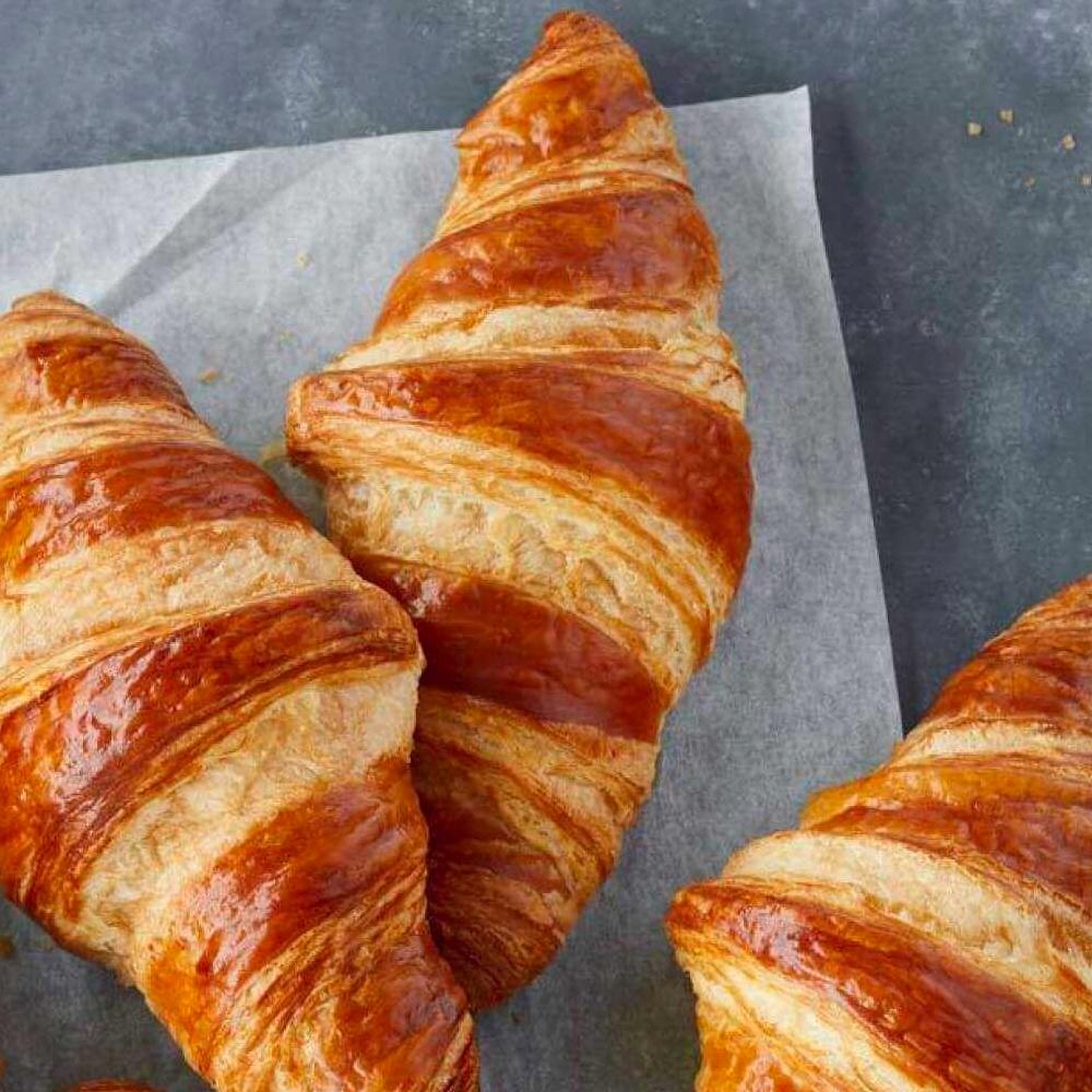 Large Ready to Bake French Croissant, 2.85 oz, 60 count – Chefs&amp;#39; Warehouse