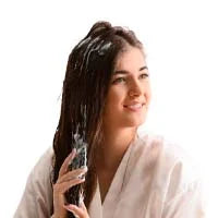 apply rosemary conditioner on wet hair and distribute evenly along the lengths