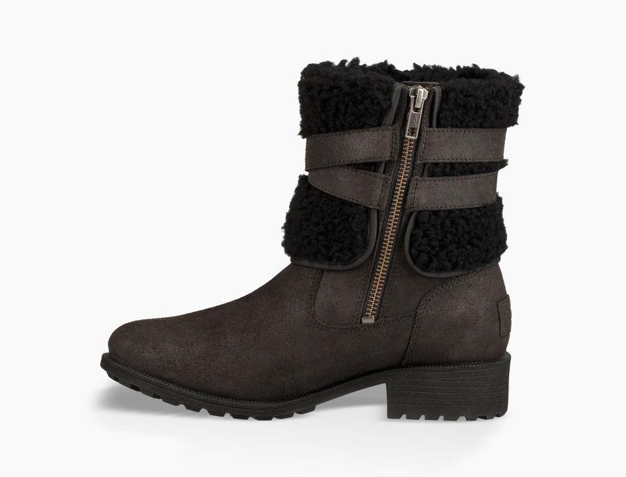 ugg blayre iii black