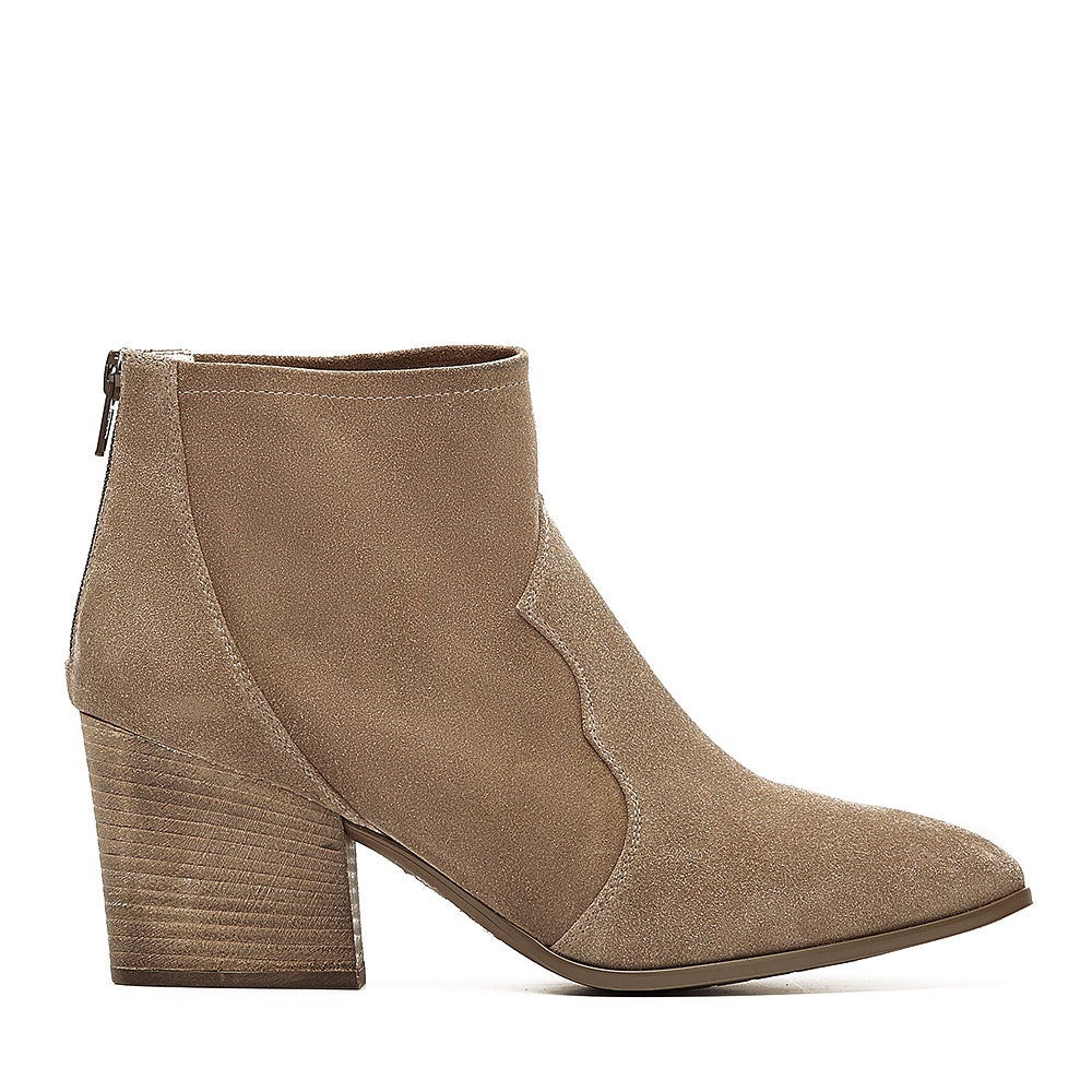 Unisa Suede Ankle boot in Light Beige – Bellino Shoes