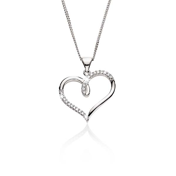 18ct white gold diamond heart pendant