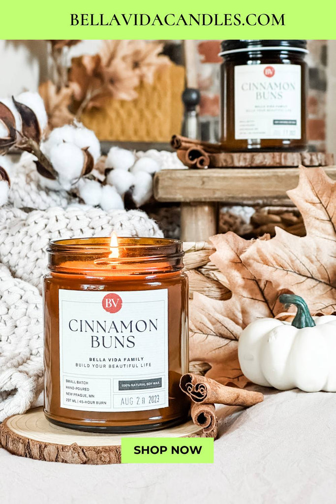 Cinnamon Buns fall soy candle